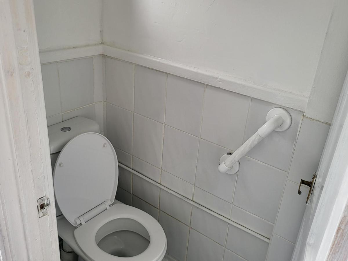 Spacious & Cosy Holiday Home In Μάντσεστερ Εξωτερικό φωτογραφία